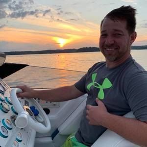 Meet your Posher, Jay